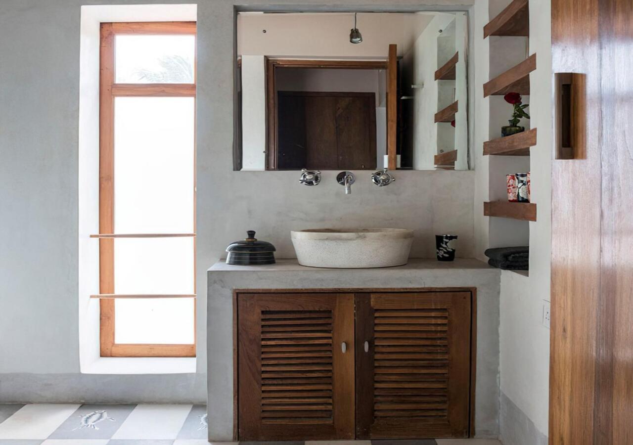 Saffronstays Stella Maris - Luxury Beach Front Villa Near Redi Beach Querim エクステリア 写真